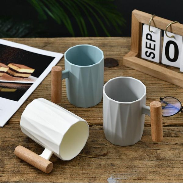 Prismatic wooden handle cup(HYSYA7-0760)