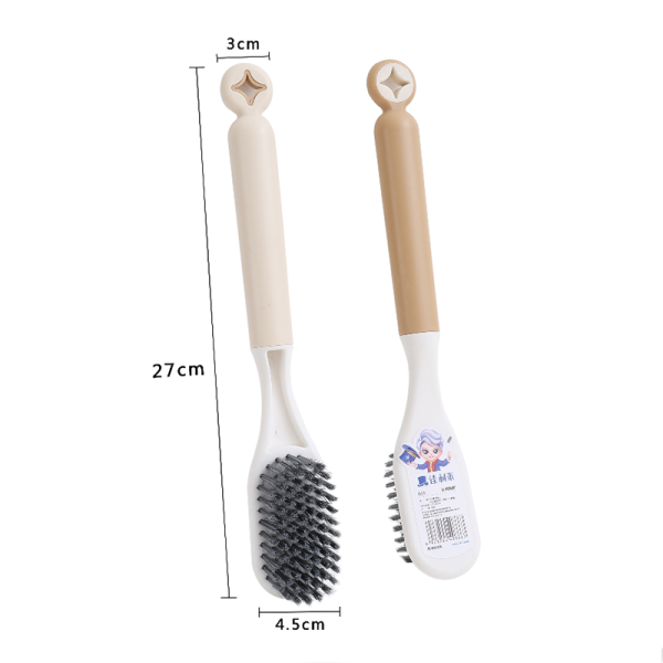 Long-handled shoe brush