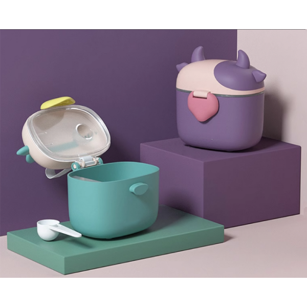 Cow's milk powder box