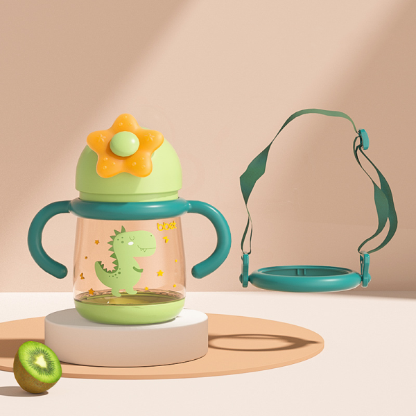 Extra wide-mouth flip-top PPSU water cup