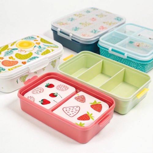 Plastic Lunch Boxes
